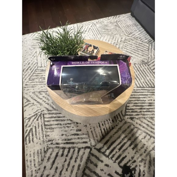 Avatar Neytiri & Banshee 9 Inch Figure with Accessories. - Picture 10 of 10